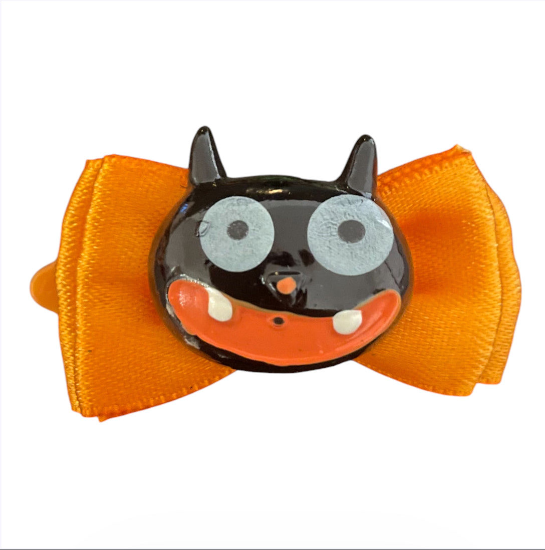 Cat Face w/Ribbon
