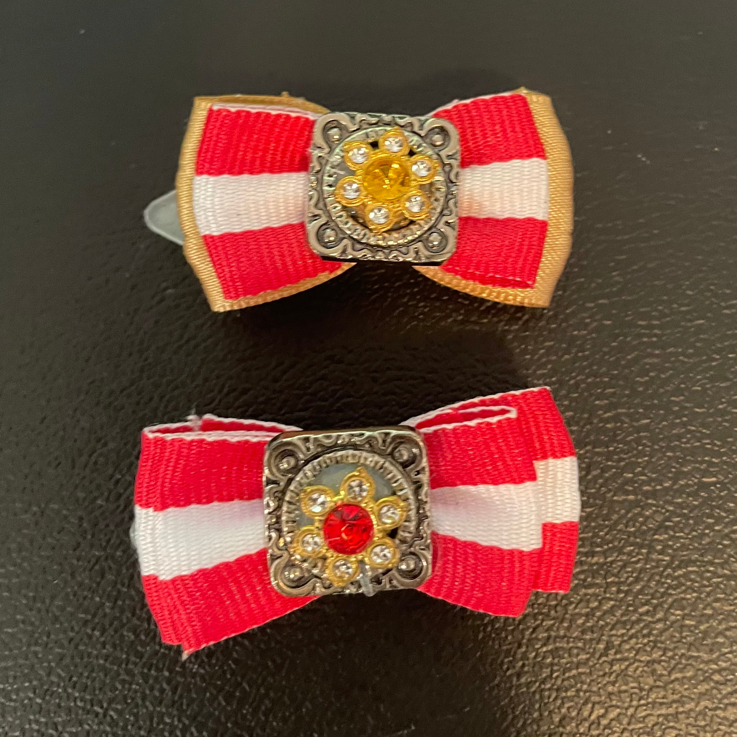 Red & White Medallion